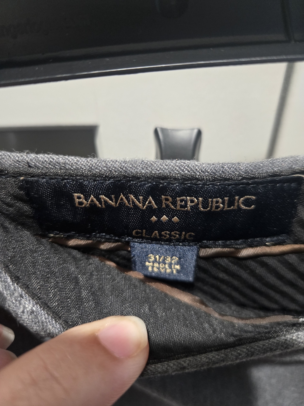 Banana Republic Gray Tailored Dress PantsJeans Subcategory Identification